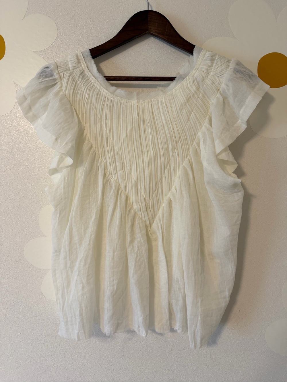 NWT Bohme Leia Flutter Sleeve Lightweight Pleated Blouse in Cream - Picture 8 of 12